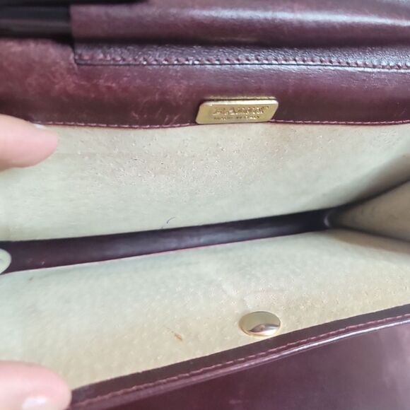 Bally Leather VINTAGE Clutch In Preloved Condition - Picture 10 of 11